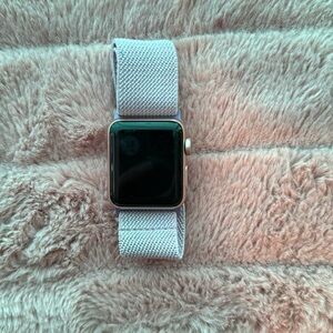 Apple Watch Series 3 FULLY FUNCTIONAL with cord